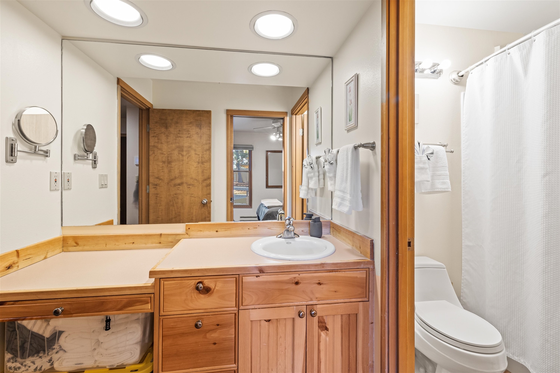 New! Affordable Mountain Escape | Pool - Hot Tub | Near Mt. Bachelor | Photo 12