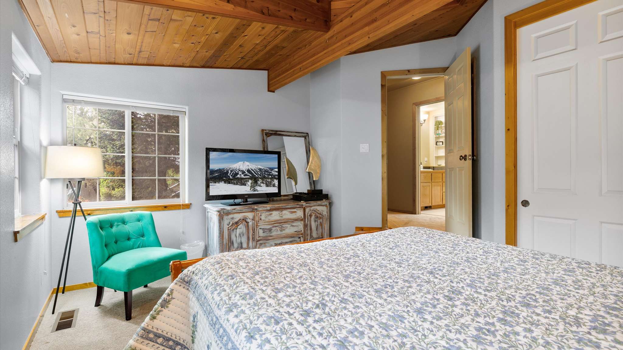 New! Historic Bend Cottage | Walk to Deschutes River & Downtown Shops | Photo 18