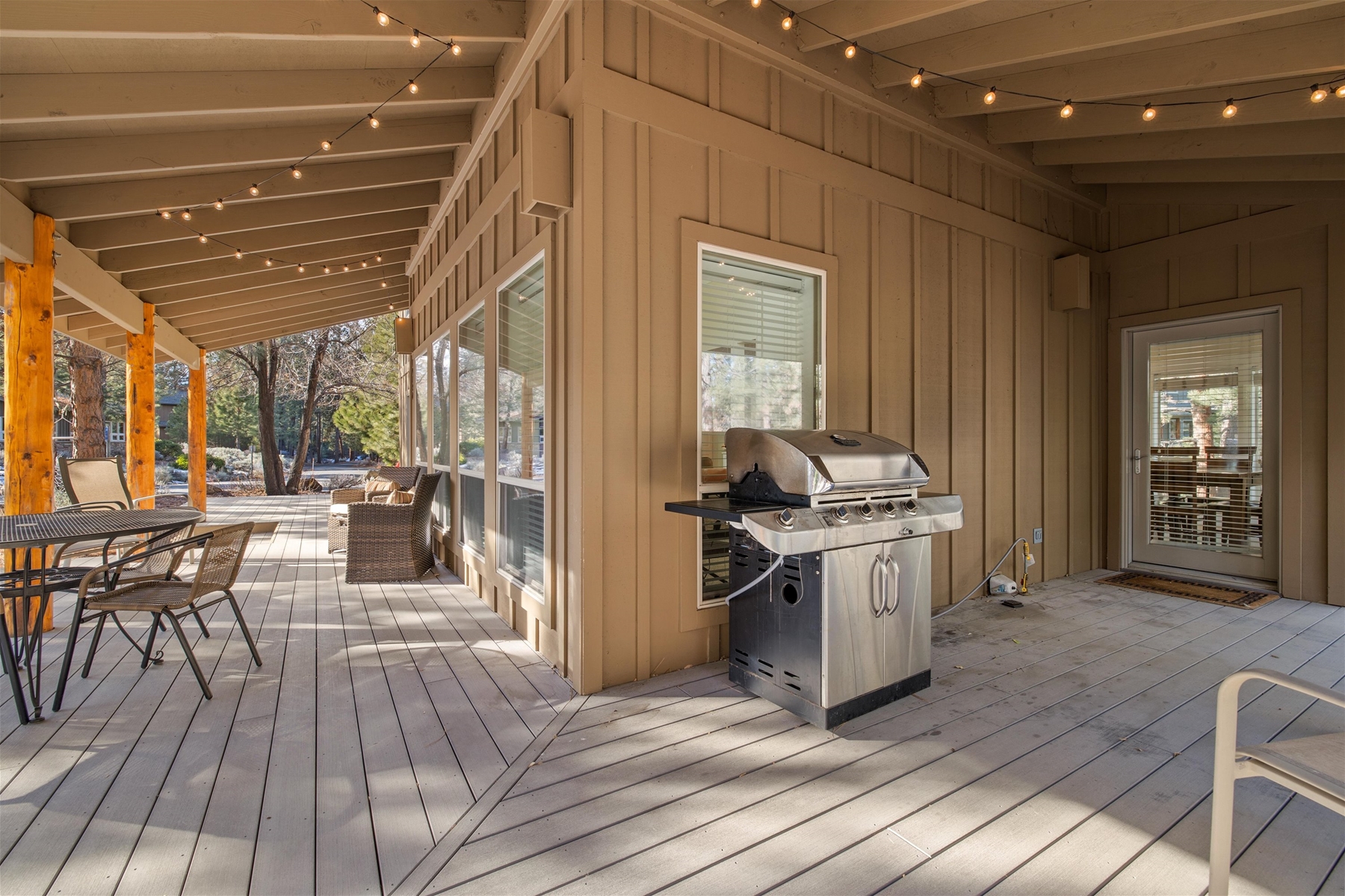 Soak in the views and fire up the grill—your perfect deck setup awaits!