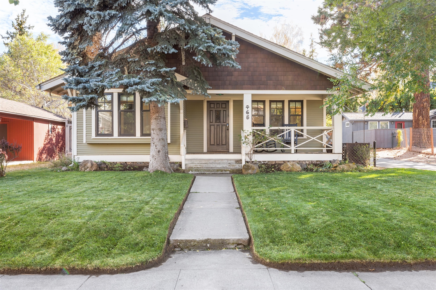 NW Newport Bungalow, Bend OR Vacation Rental, Sleeps 4.