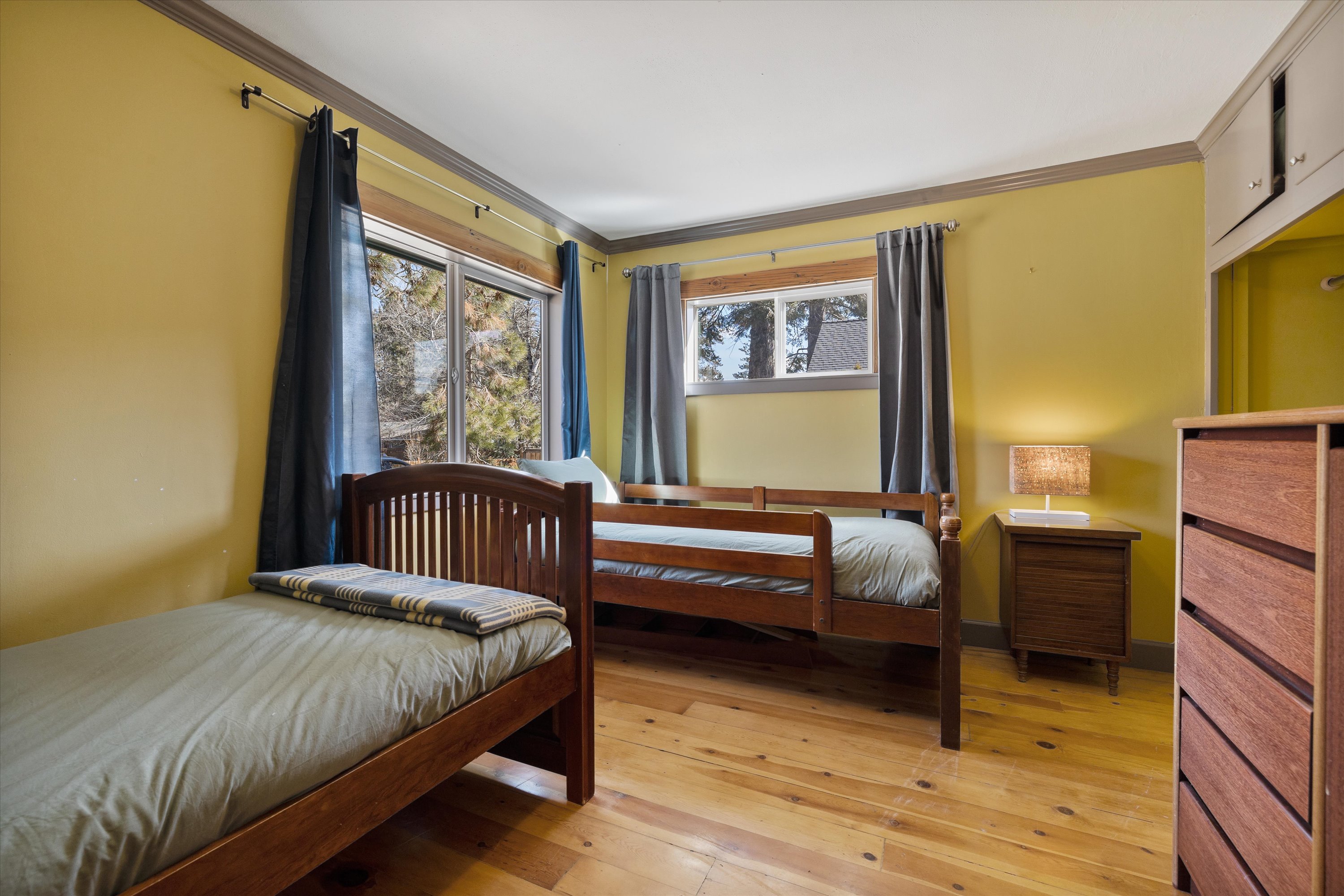Our guest twin room is perfect for the kids or individuals.