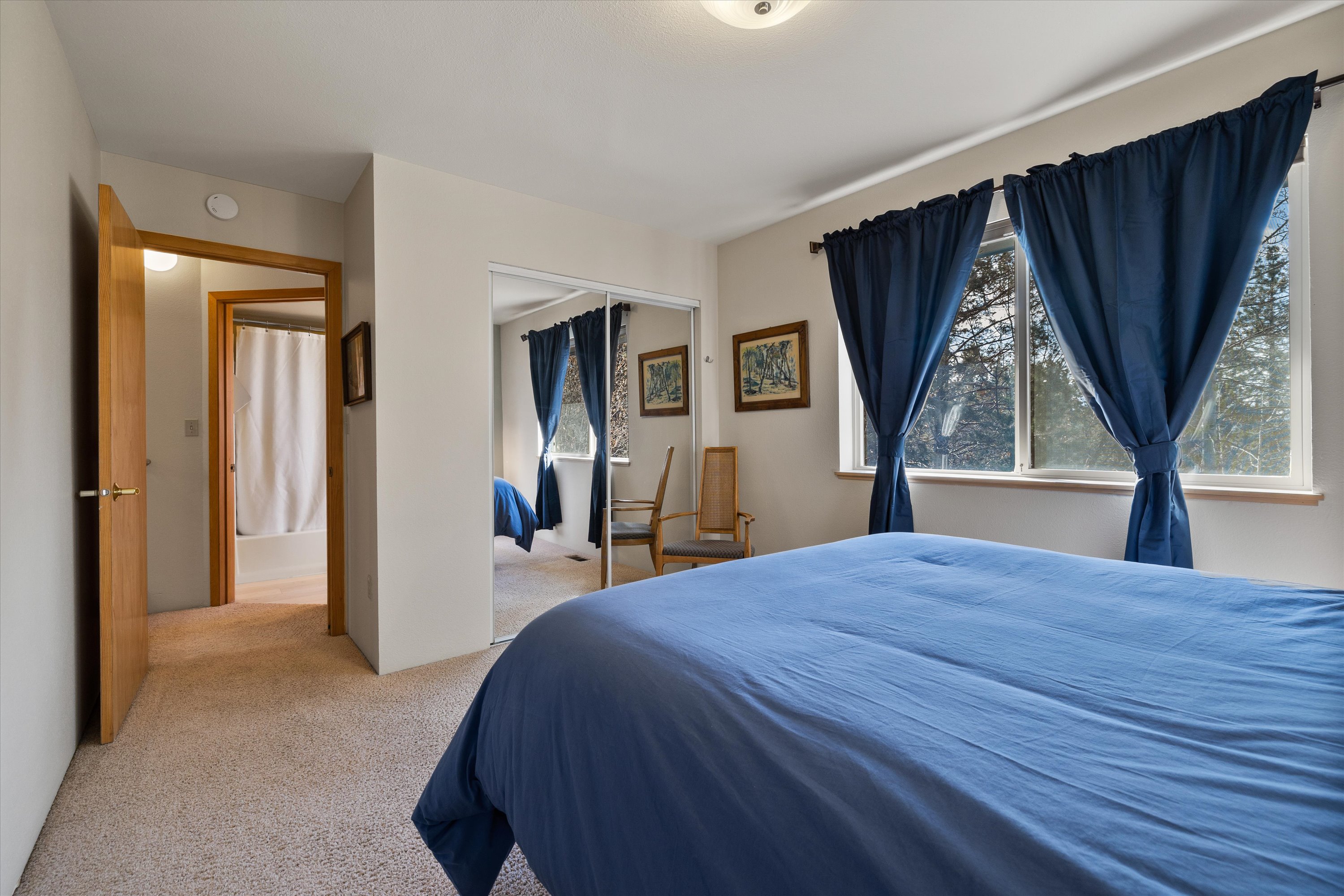 Relax and recharge in this cozy queen bedroom retreat – Main Level.