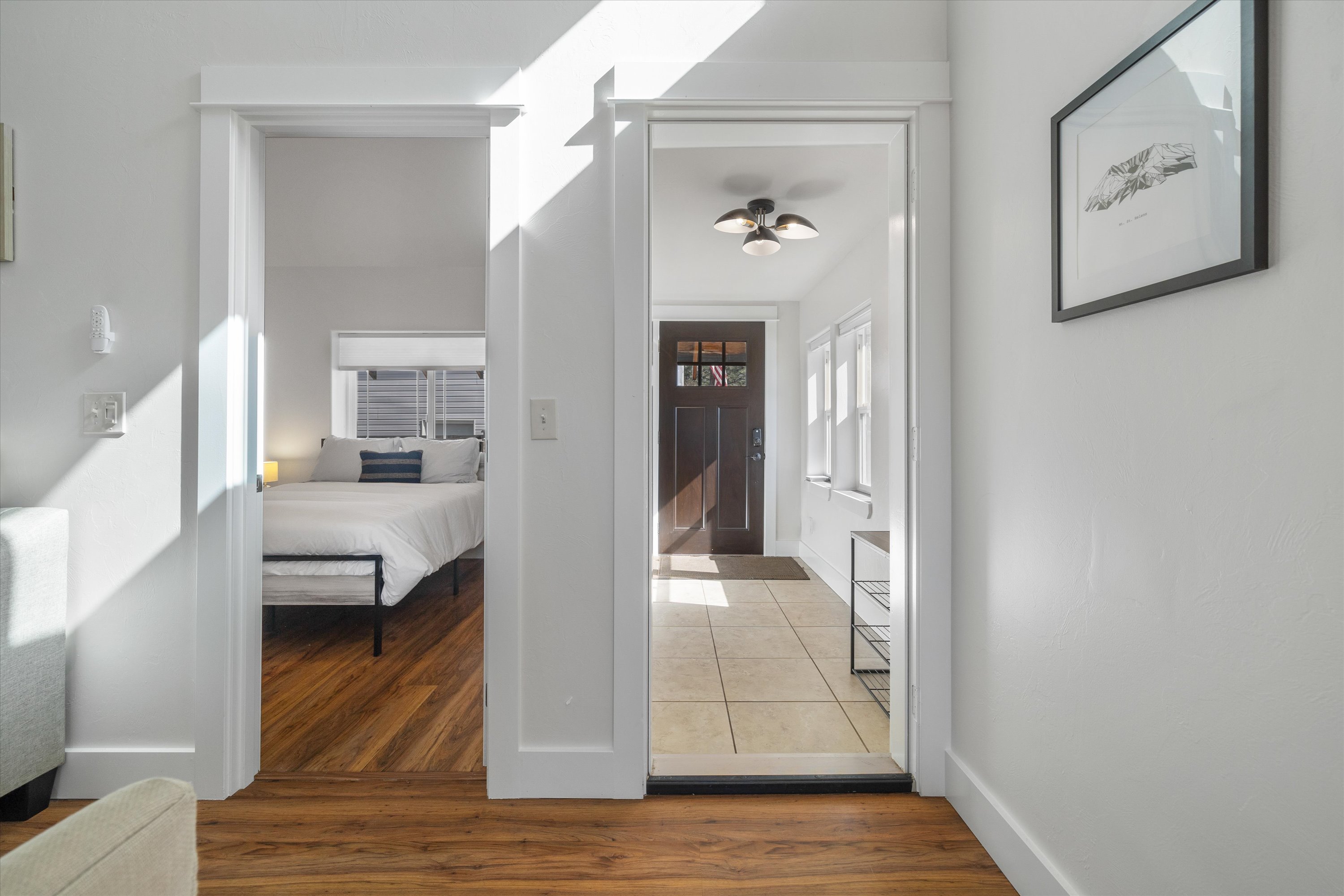 New! Charming Bend Cottage | 5 Min Walk to Downtown | Photo 26