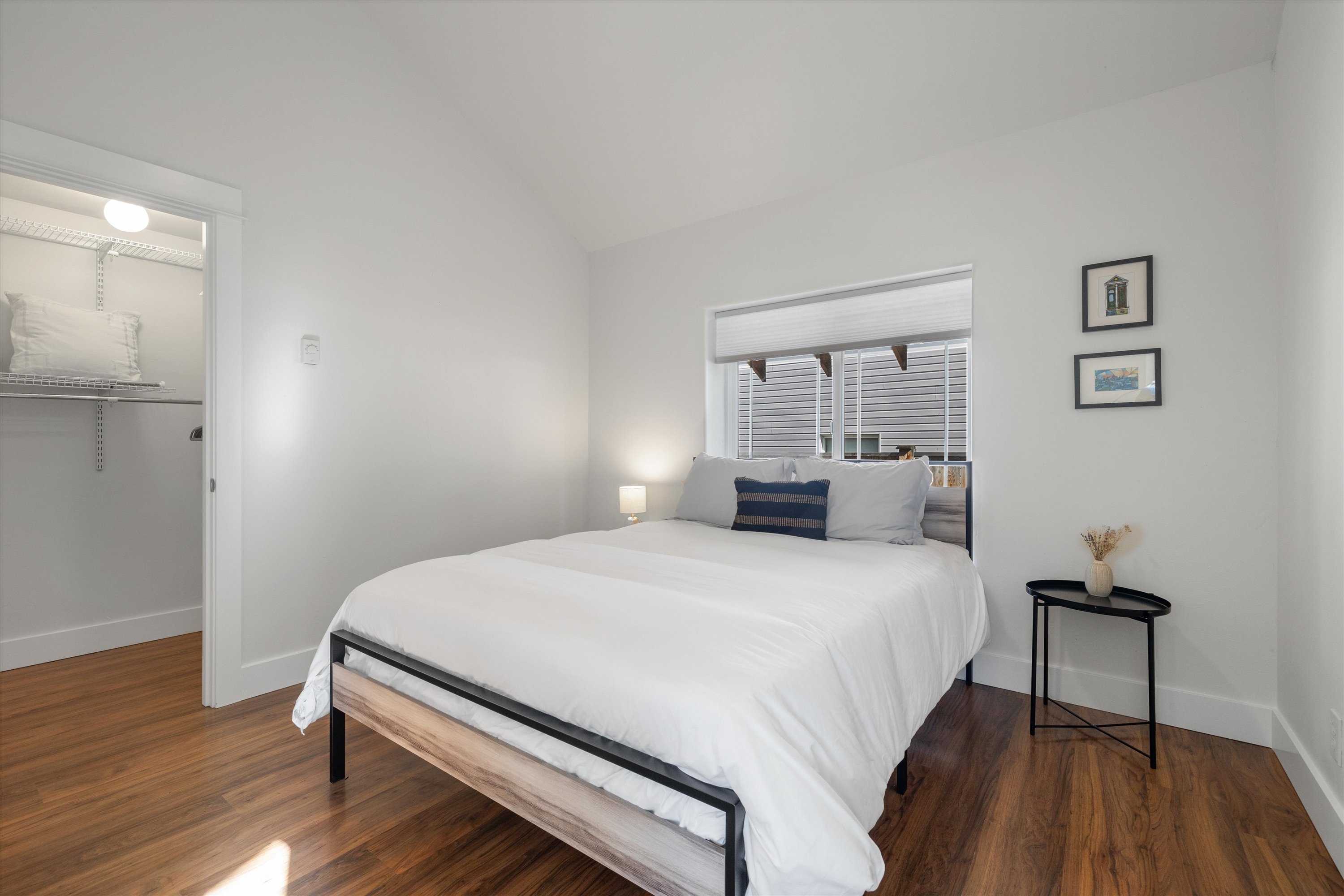 New! Charming Bend Cottage | 5 Min Walk to Downtown | Photo 15