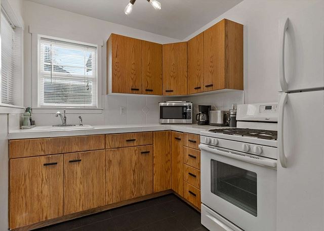 New! Downtown Bungalow | Walk to River, Dining & Breweries