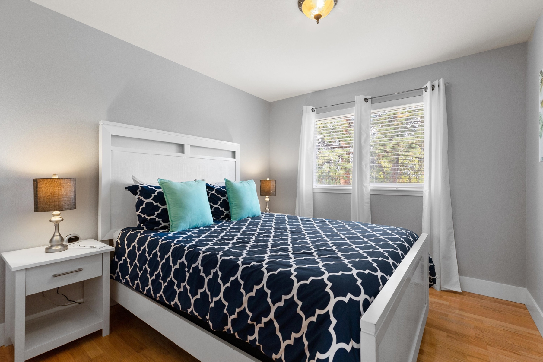 Bright queen guest room (upper level)