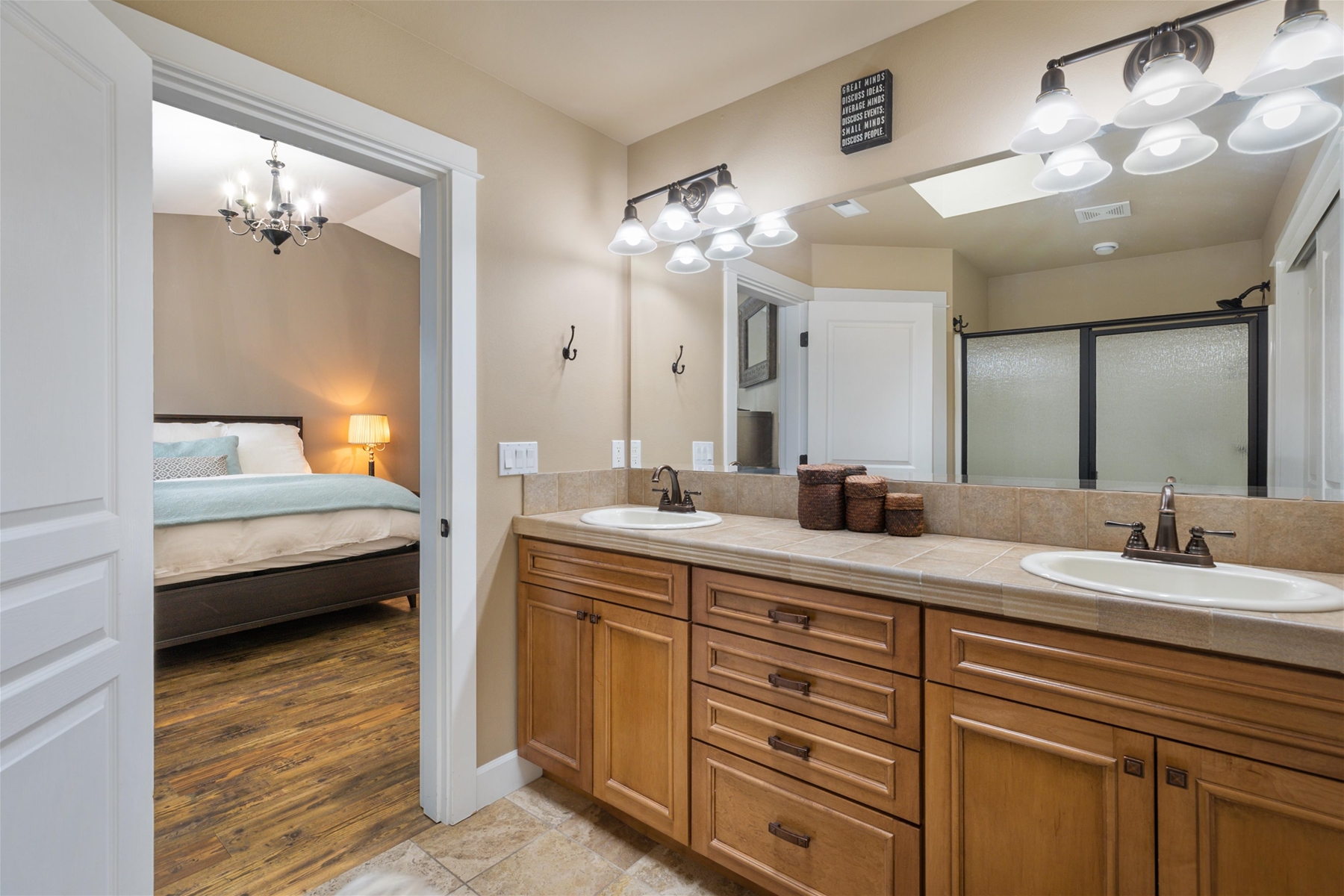 King main suite private bathroom (upper level) 
