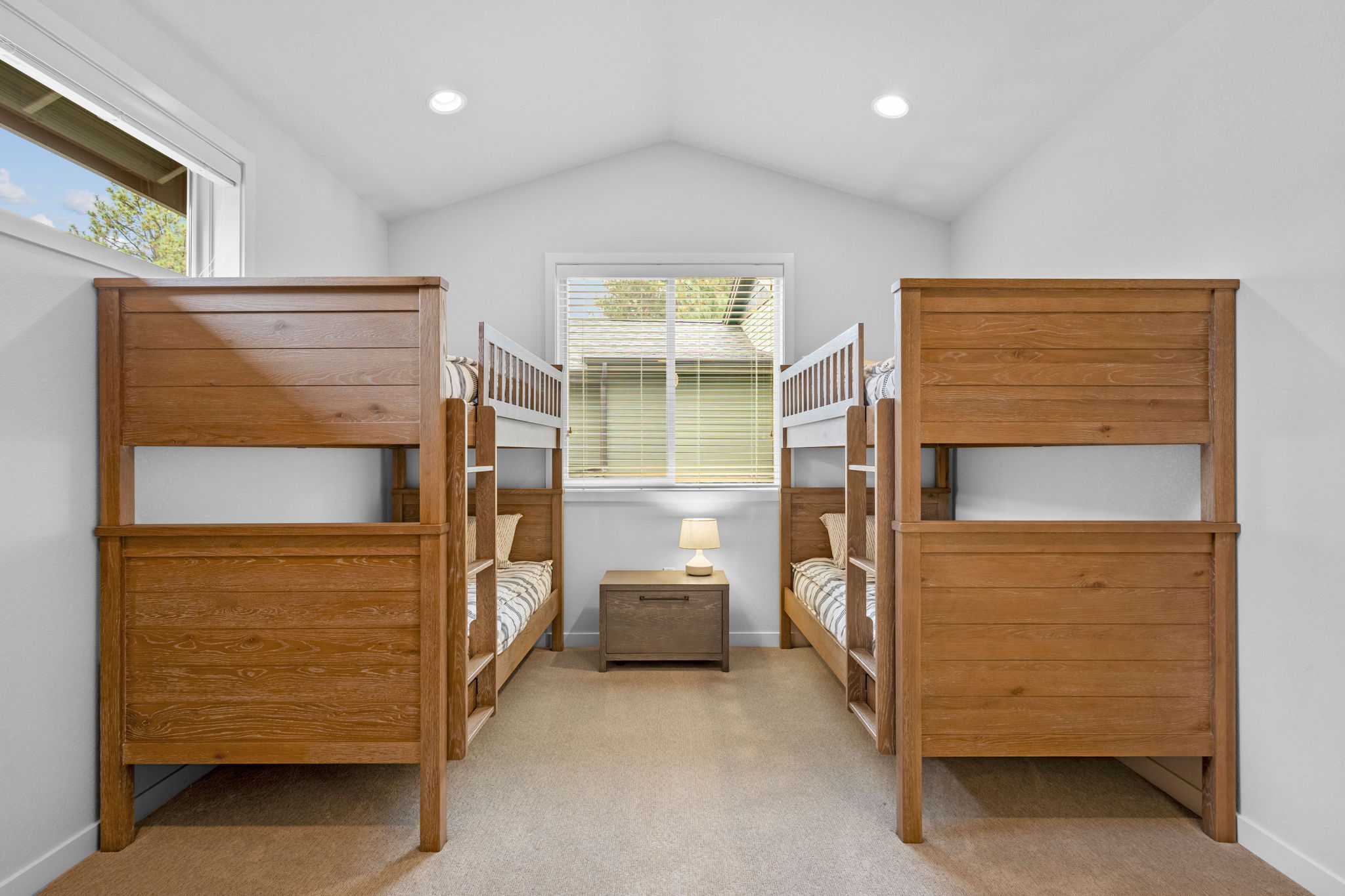 Twin bunk room (upper level).