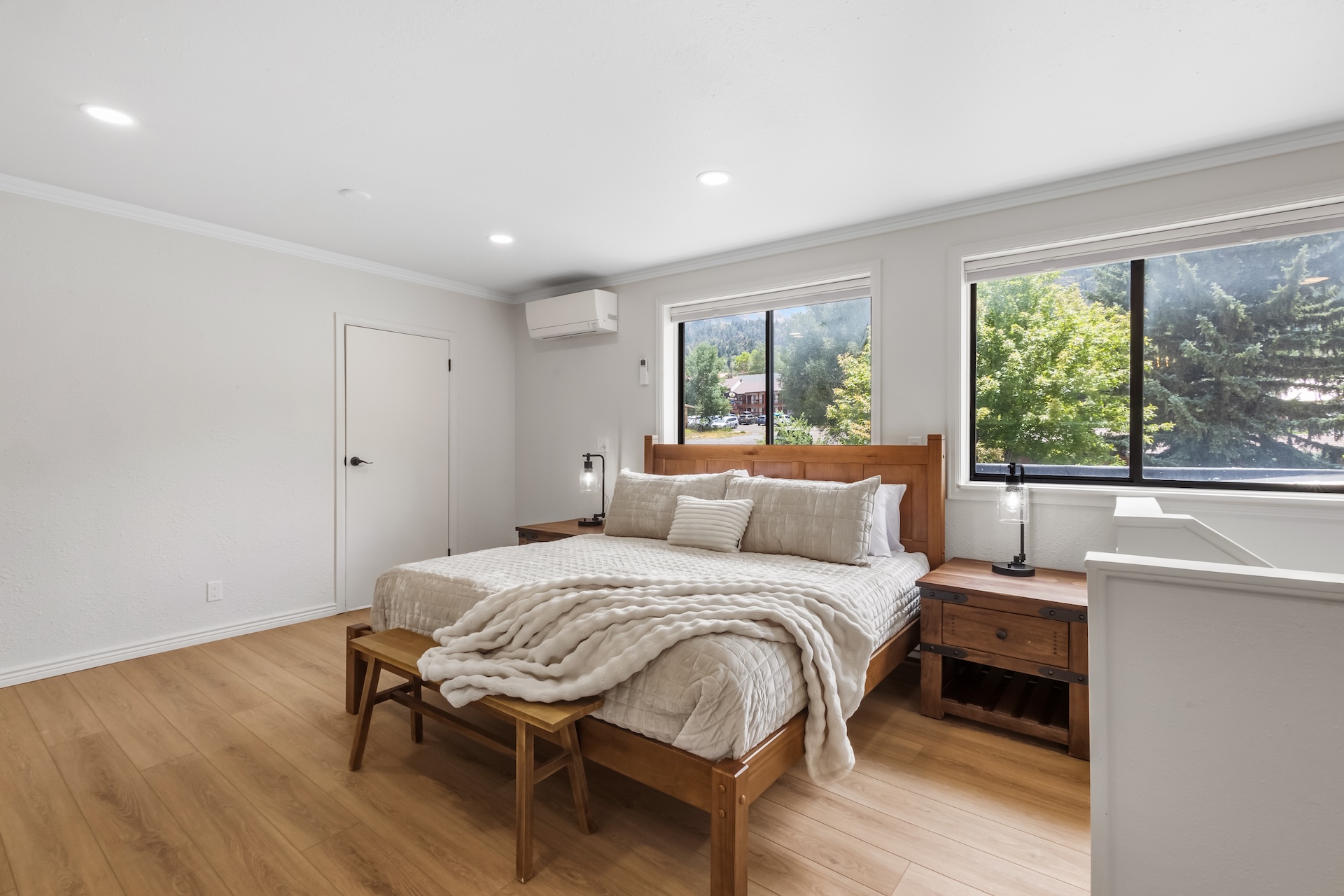Primary ensuite bedroom with one king bed and private full bathroom. (located on 3rd floor)