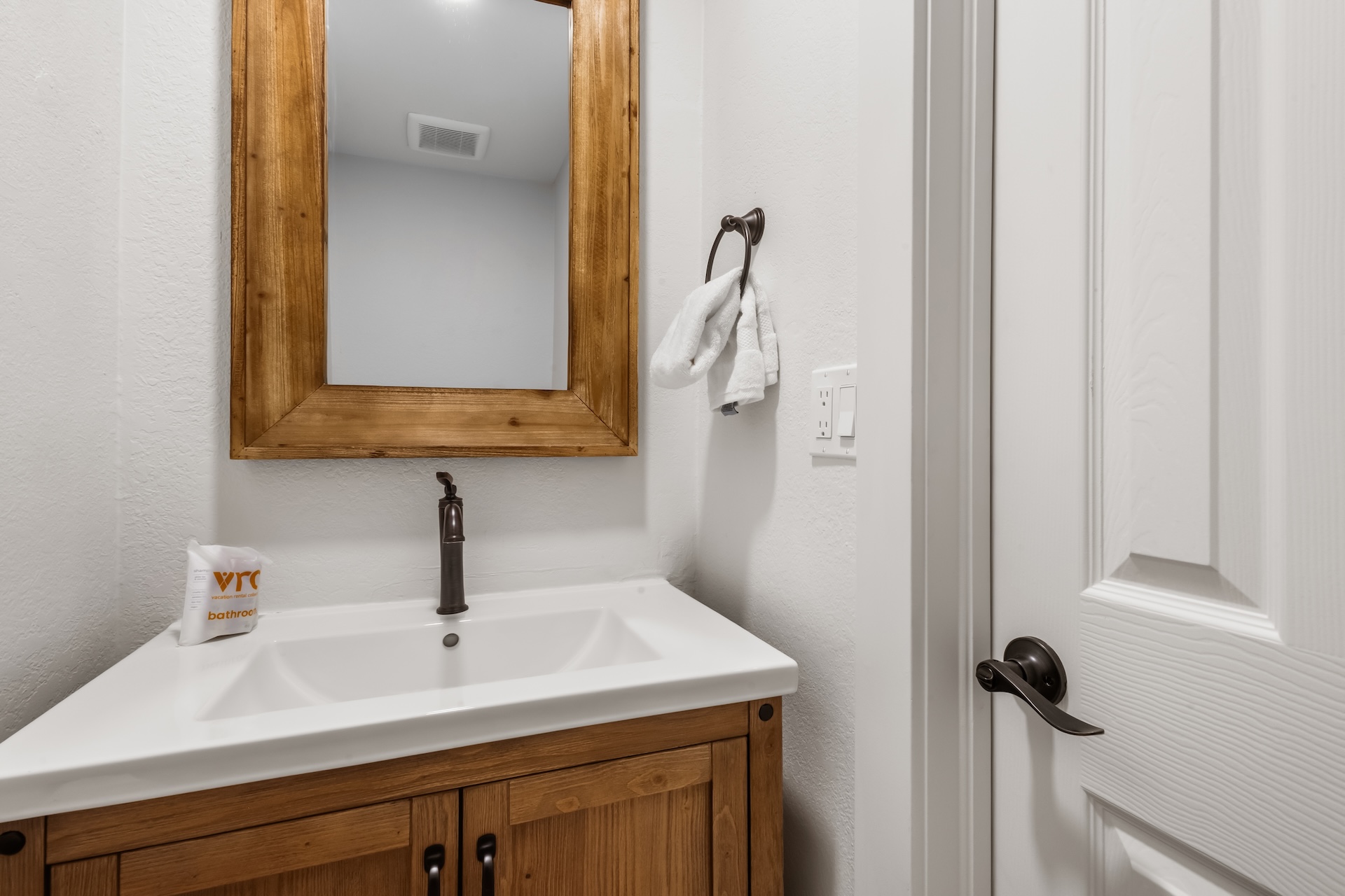 New Listing! 7BR Luxury Lodge | A/C | 3 Kitchens | Sauna & Wine Room | Photo 46
