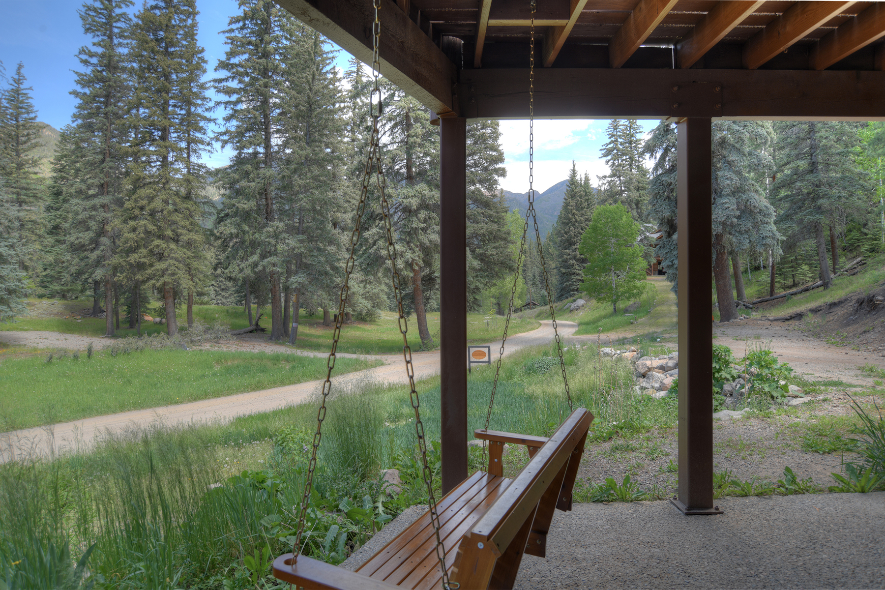 Enjoy a cup of coffee or drink on the porch swing while taking in the gorgeous views. 
