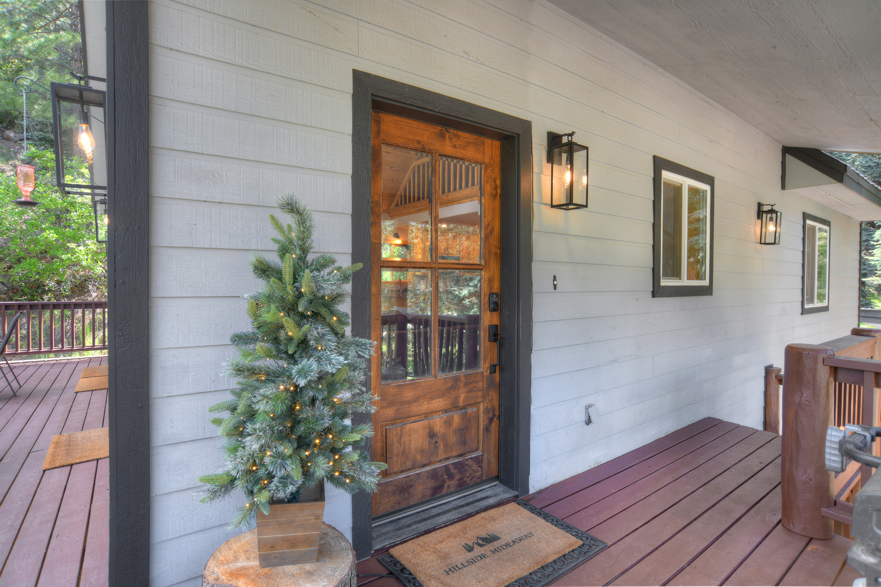 Welcome to your mountain escape at Hillside Hideaway. 