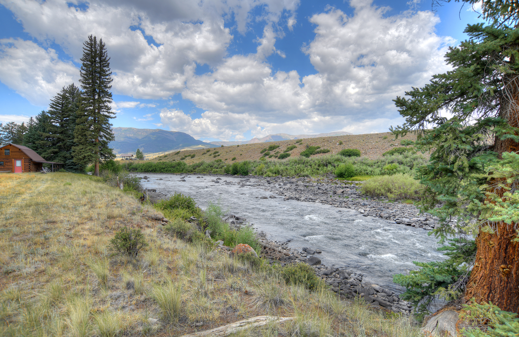 Enjoy the Rio Grande River while stay at our home.