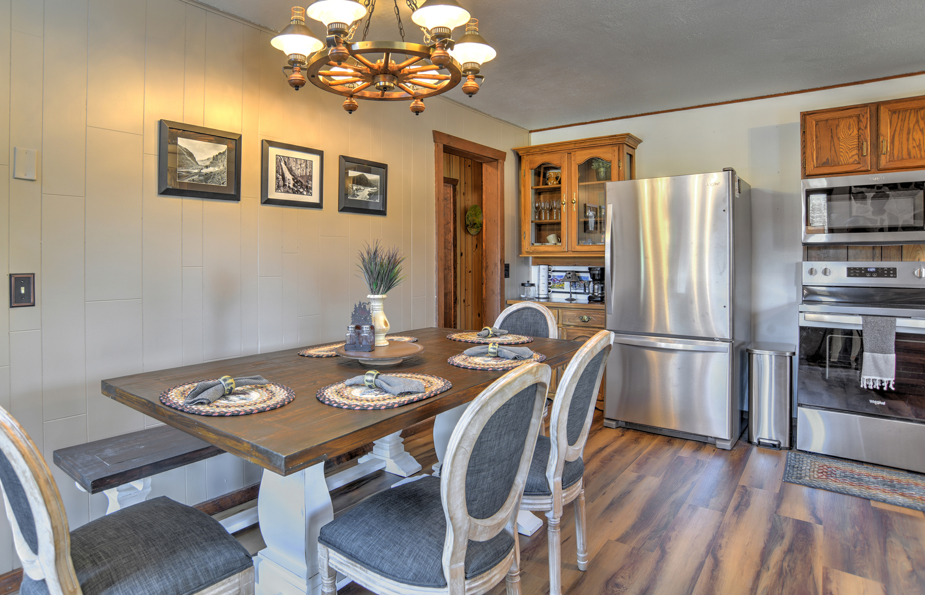 Dining area within the open kitchen.