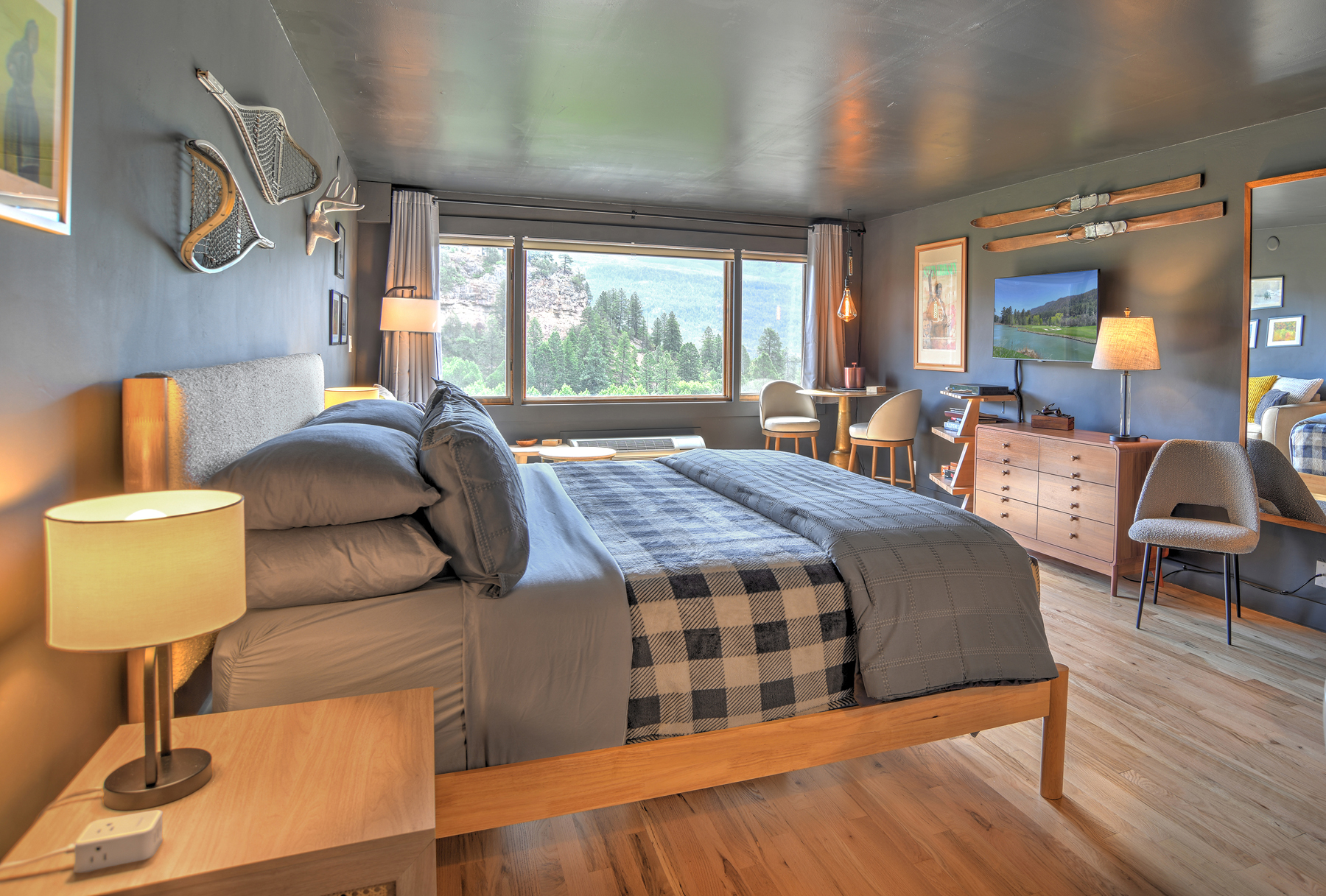 New Listing! Cliffside Studio | AC, Pool, Hot Tub, Golf & Ski | Photo 11