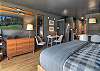 Open concept studio with everything you need to enjoy your stay.