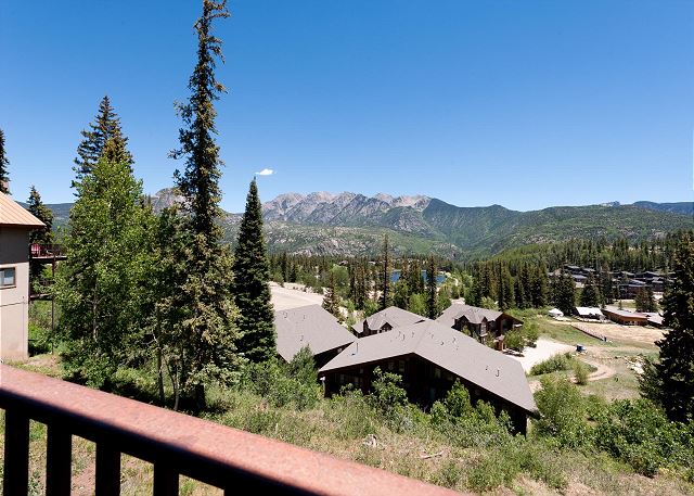 East Rim Condo at Purgatory - Steps to Lifts - Great Views/Deck