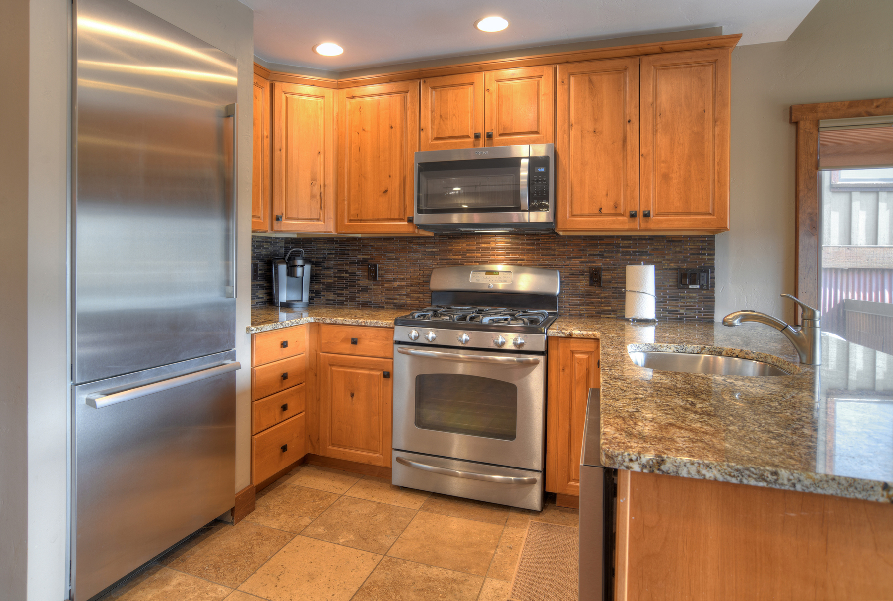 New! Highpoint Overlook | AC, Pool, Hot Tub, Golf & Ski | Photo 15