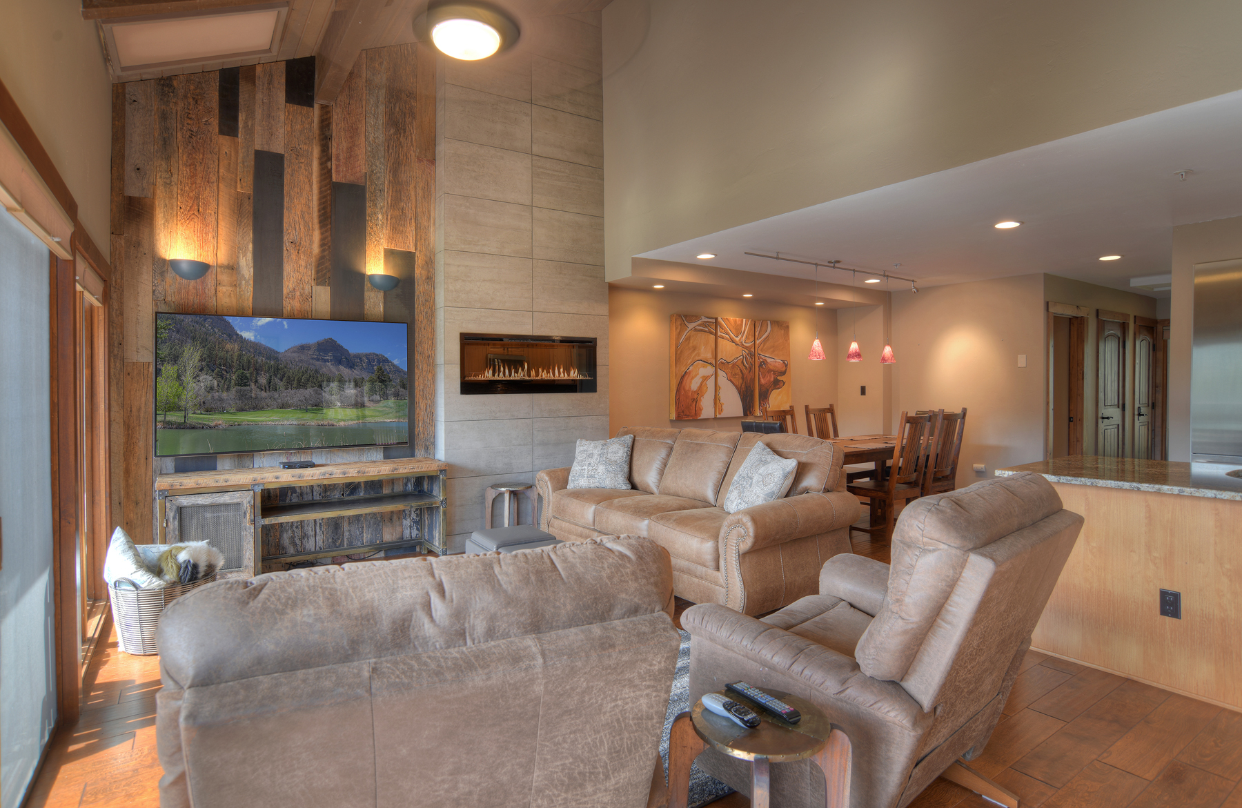 New! Highpoint Overlook | AC, Pool, Hot Tub, Golf & Ski | Photo 10