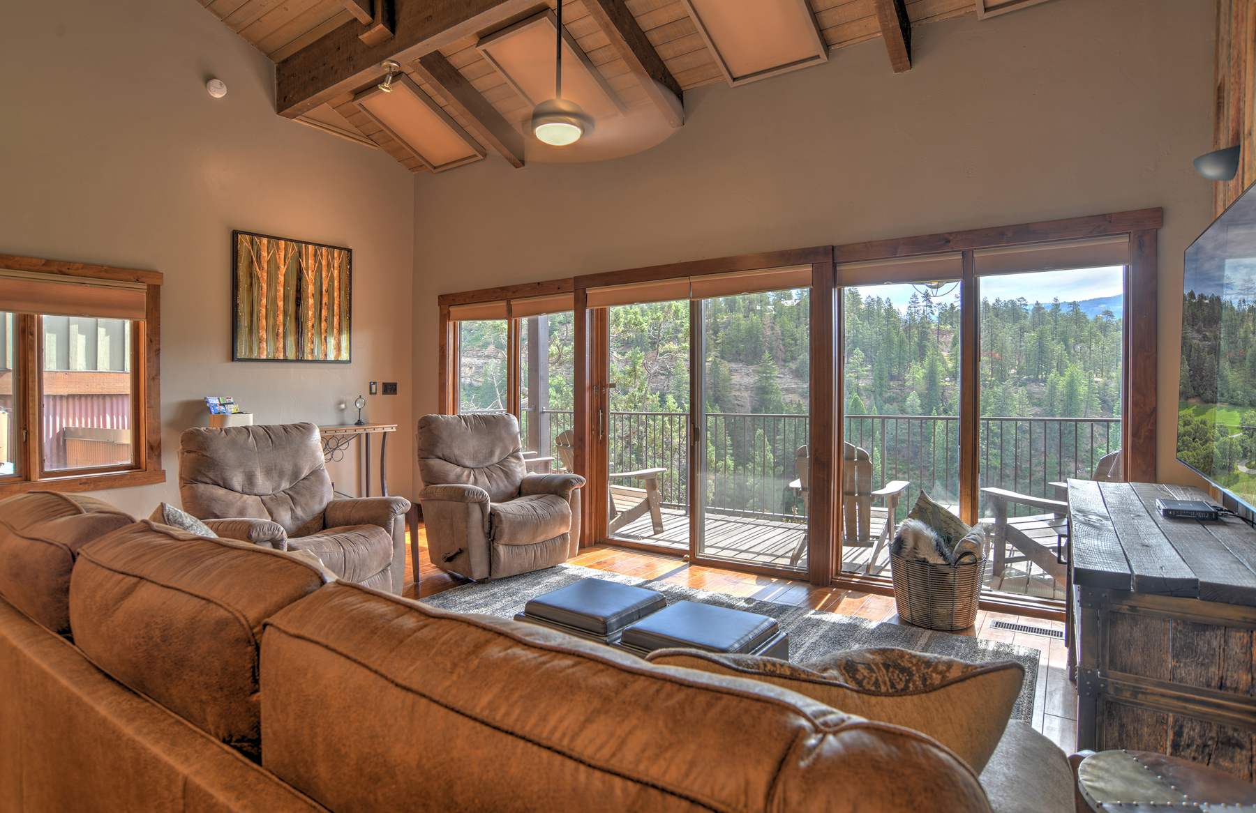 New! Highpoint Overlook | AC, Pool, Hot Tub, Golf & Ski | Photo 2