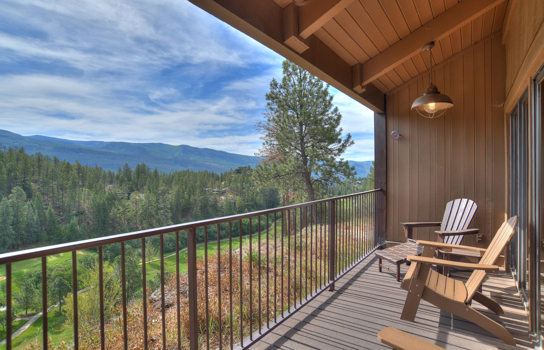 New! Highpoint Overlook | AC, Pool, Hot Tub, Golf & Ski | Photo 4