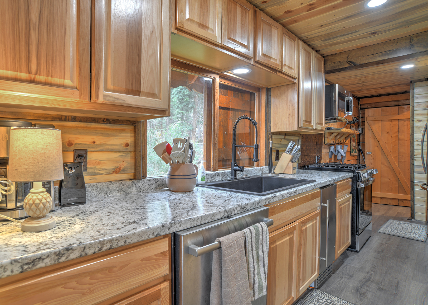 Fully equipped galley kitchen