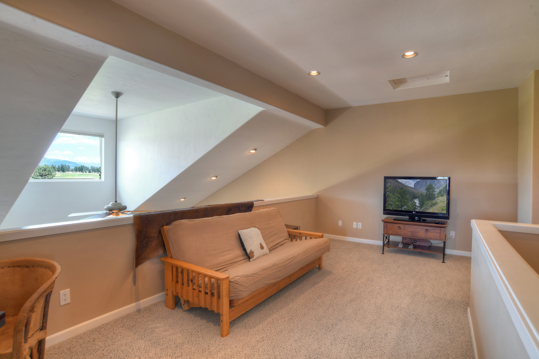 Open loft area perfect for a game of chess or a movie after a long day of adventures. 