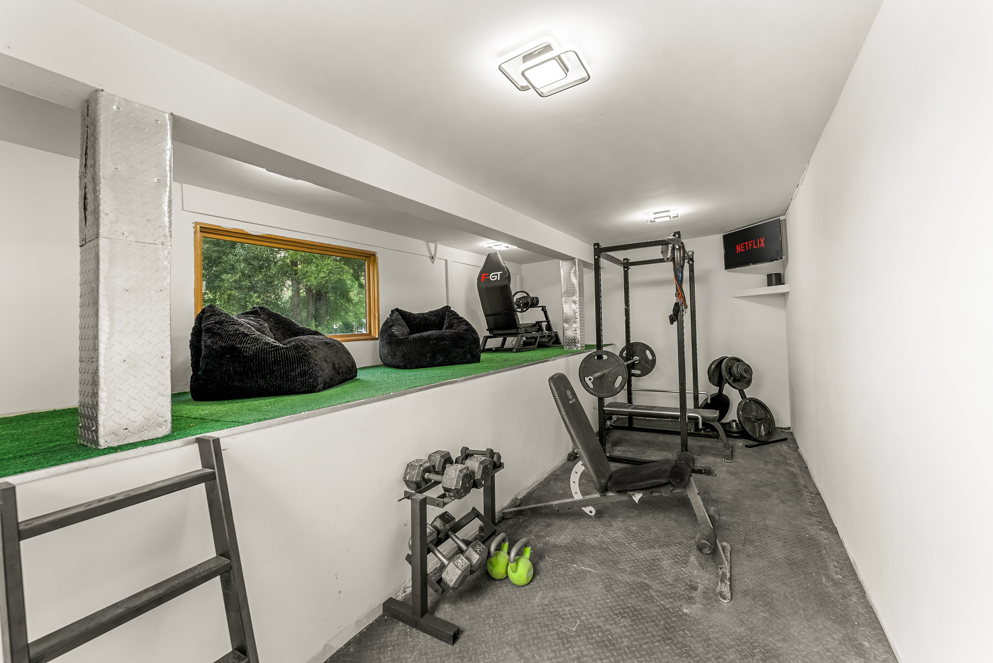 Fitness Center: Free weights, racing simulator, Xbox One, private entrance