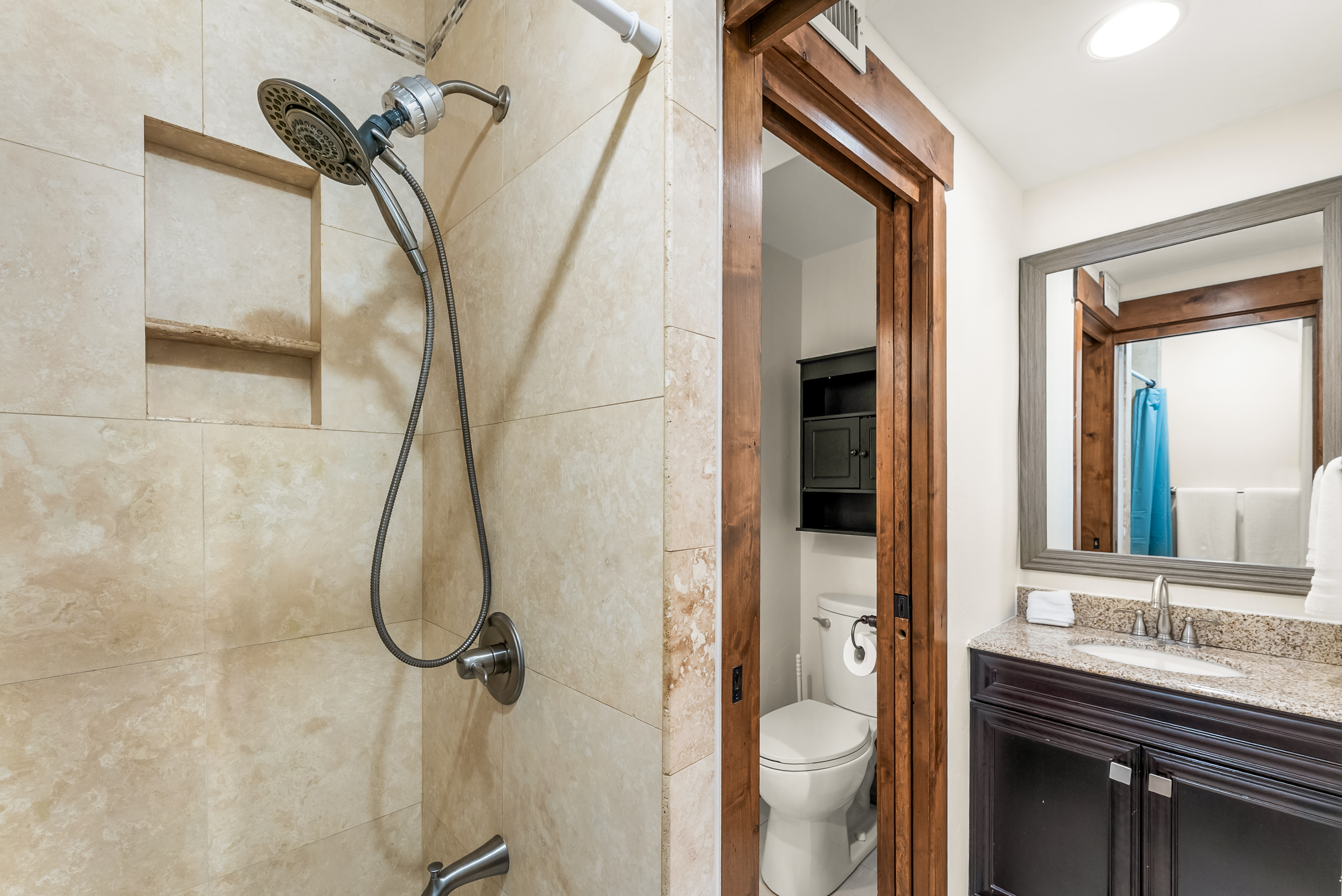 Bathroom 3: En-suite bathroom, lower floor