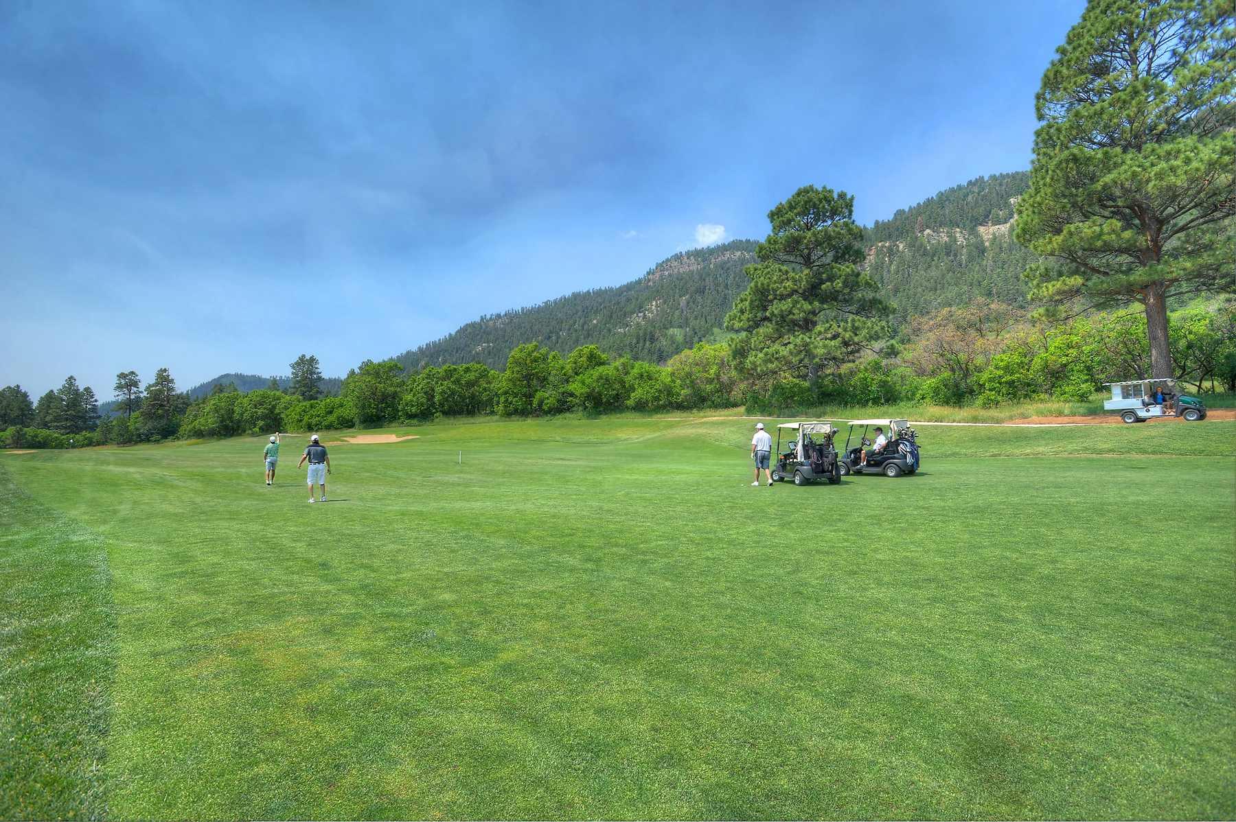 Enjoy a round of gold while staying at Tamarron Resort!