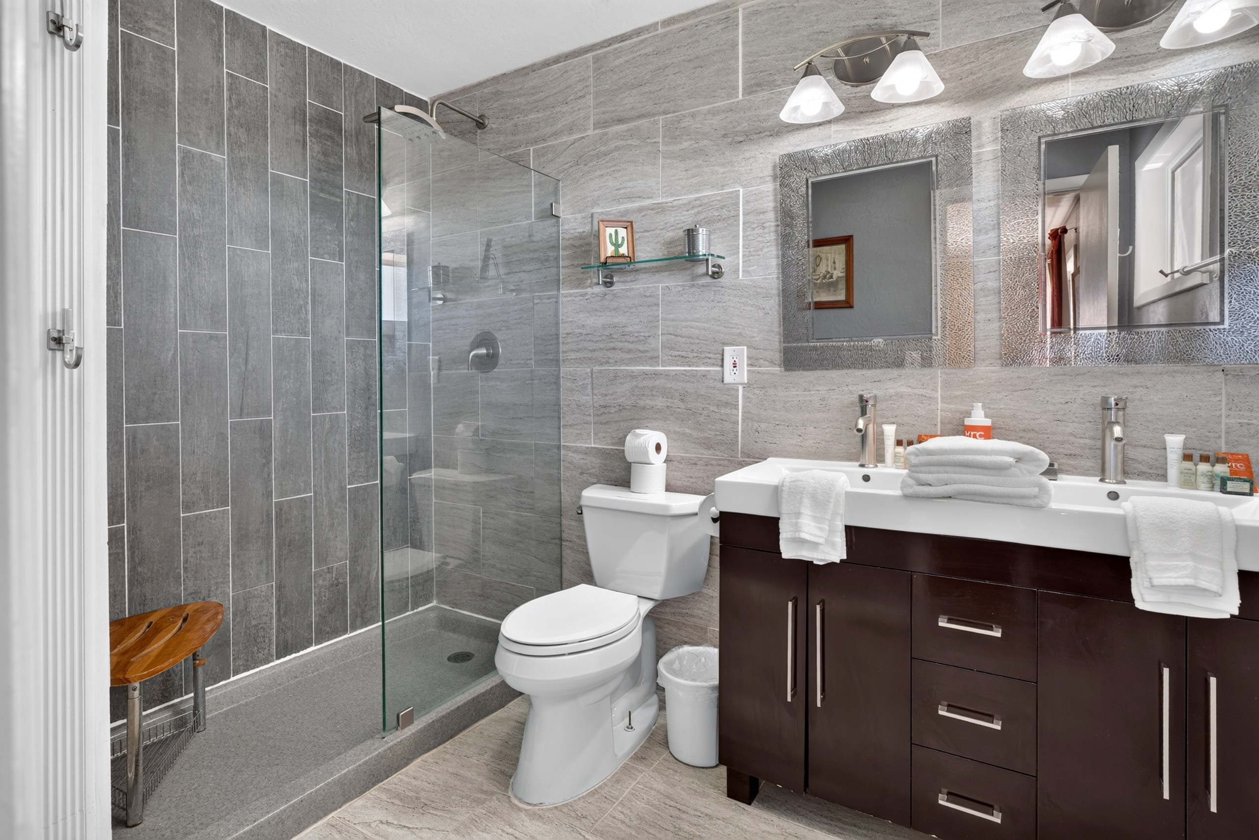 Full Bathroom 1: Shower Only - Ensuite (Main Level)