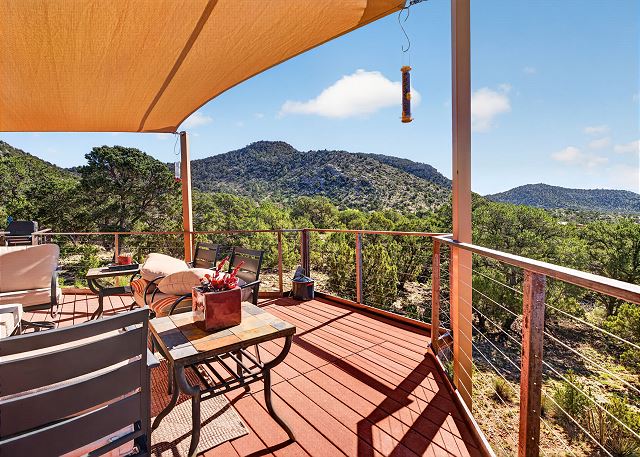 New Listing! Vista Bonita | Private 10 Acres | Mountain Views | Shuffleboard