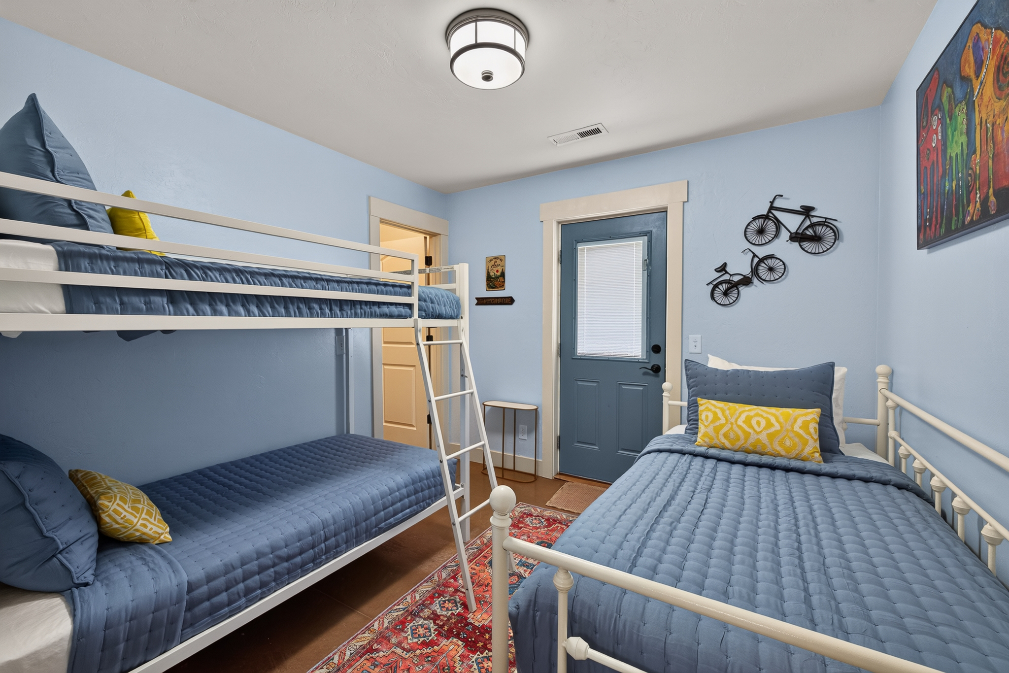 4th bedroom with 3 twin beds