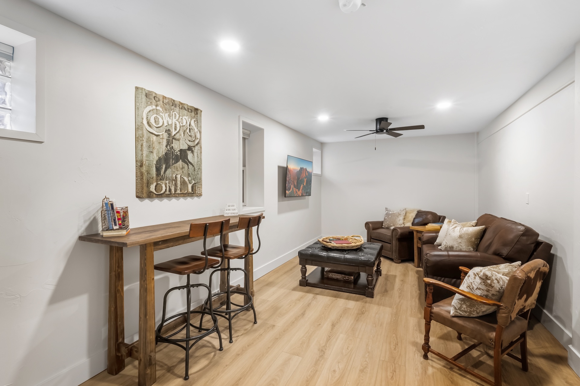 Living room area with smart TV.