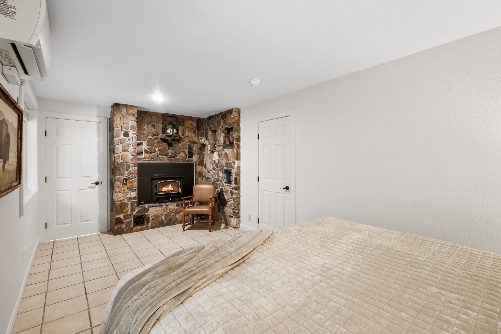King bedroom.