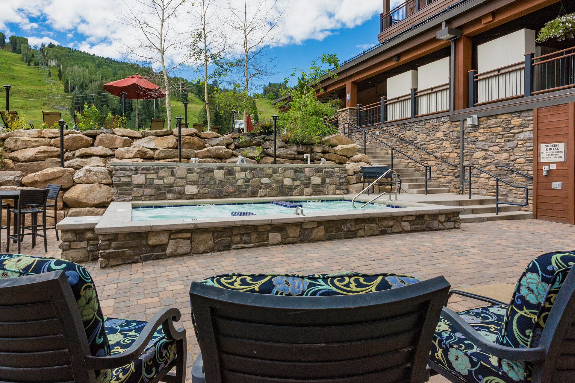 Durango Mountain Club - Heated pool with slide (open year round), Hot Tub and Gym (requires additional 4% resort fee).