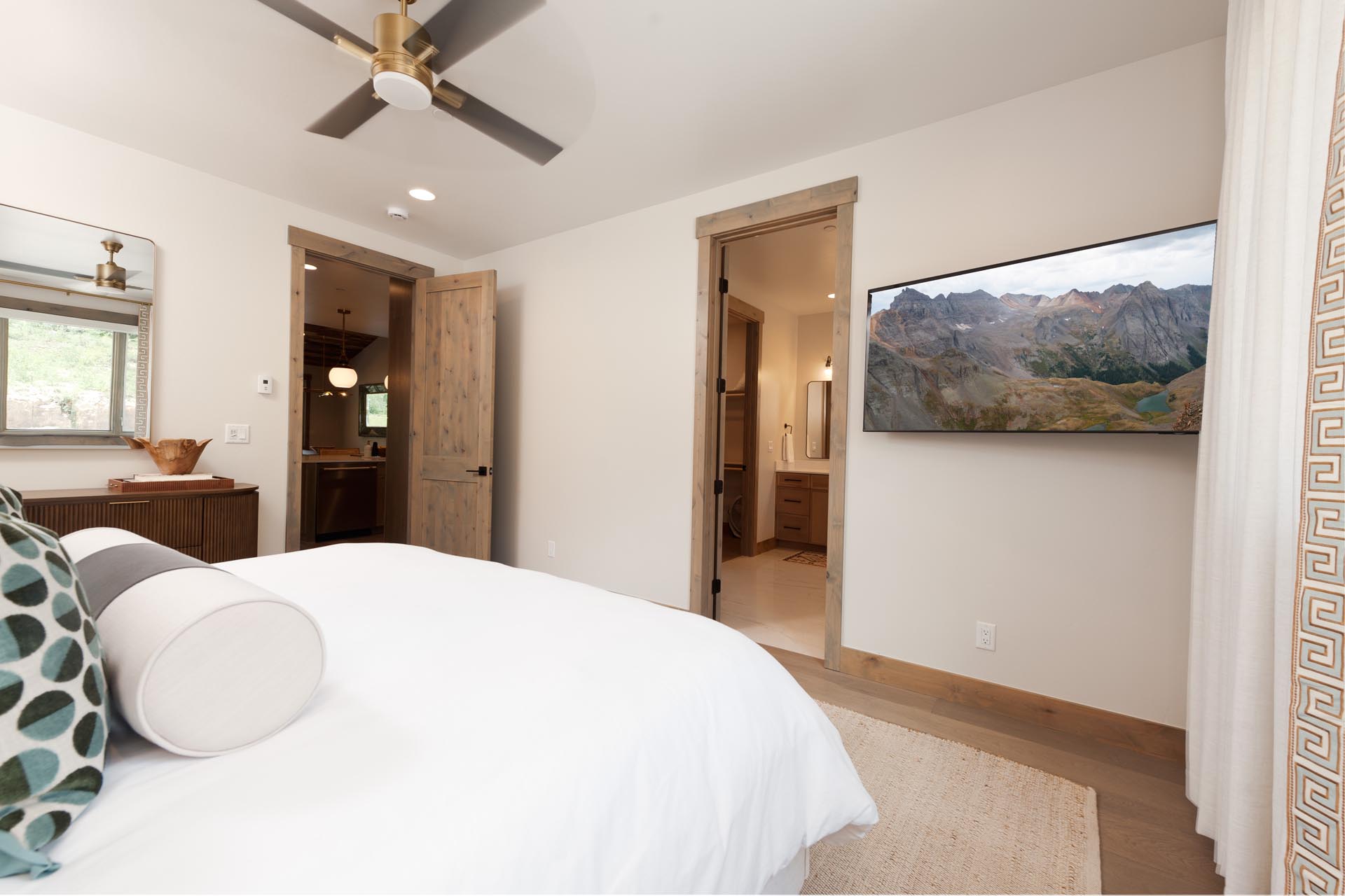 Master Bedroom - King, TV and attached bathroom