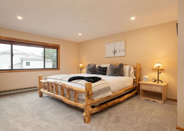 New! Pet Friendly Mountain Home | Hot Tub | Near Vail and Beaver Creek 2