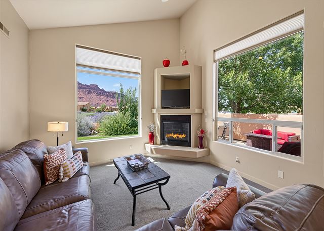 New Listing! Moab Getaway | Near National Parks | Pool | Hot Tub 2