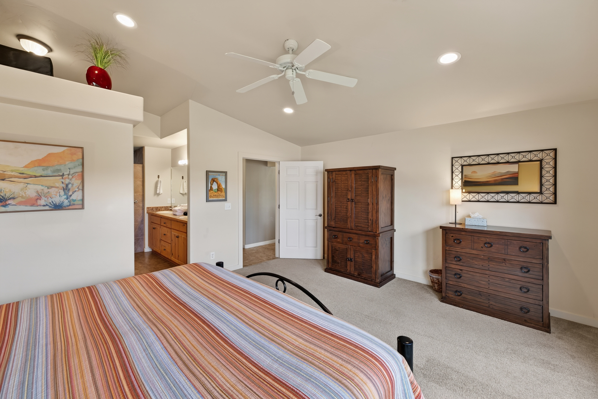 The primary King bedroom includes as en-suite bathroom. 
