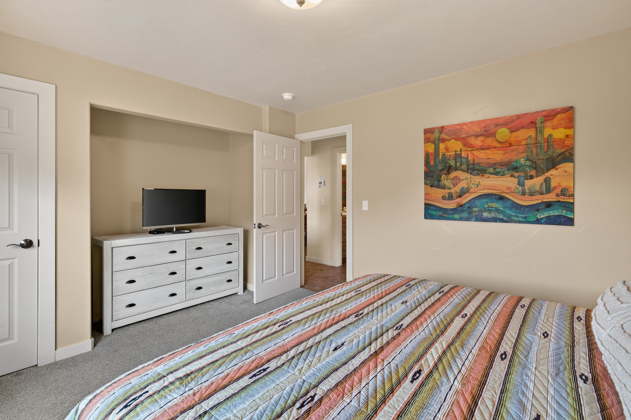 Guest King bedroom.