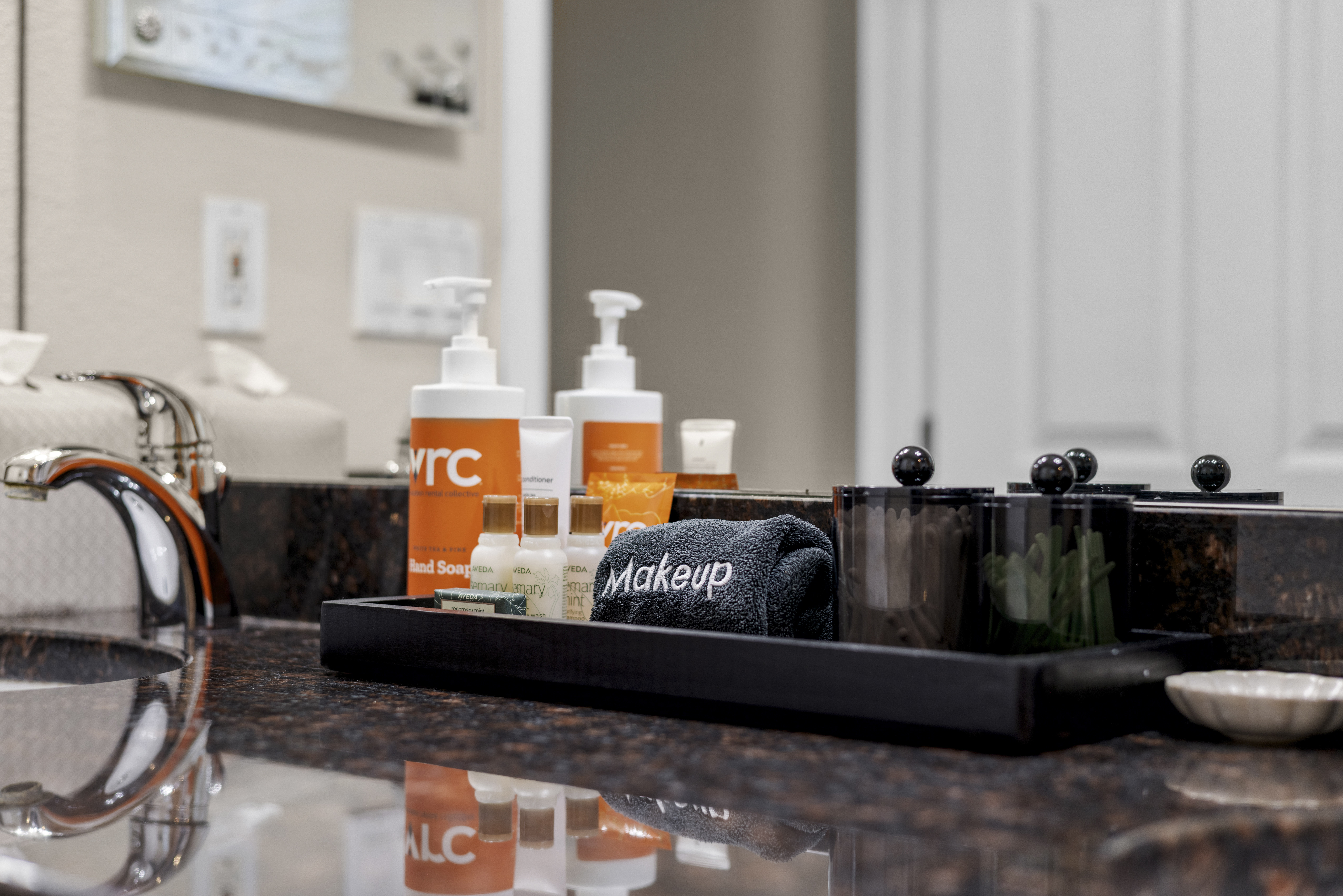 For your convenience, we provide a starter set of basic amenities to get your vacation started off right!