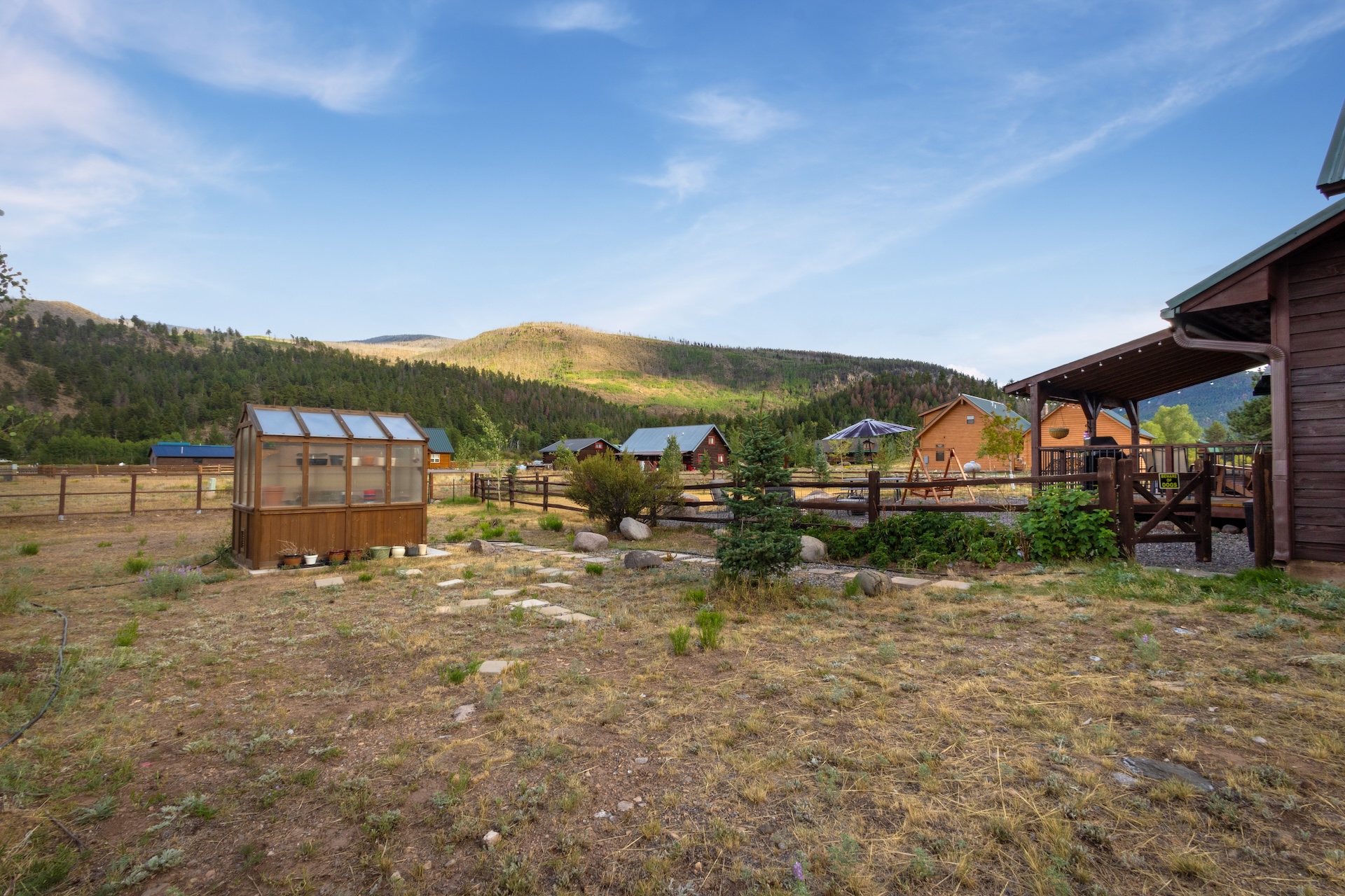 New Listing! Spacious 4BR | Private Hot Tub | Fire Pit | Near Wolf Creek | Photo 44