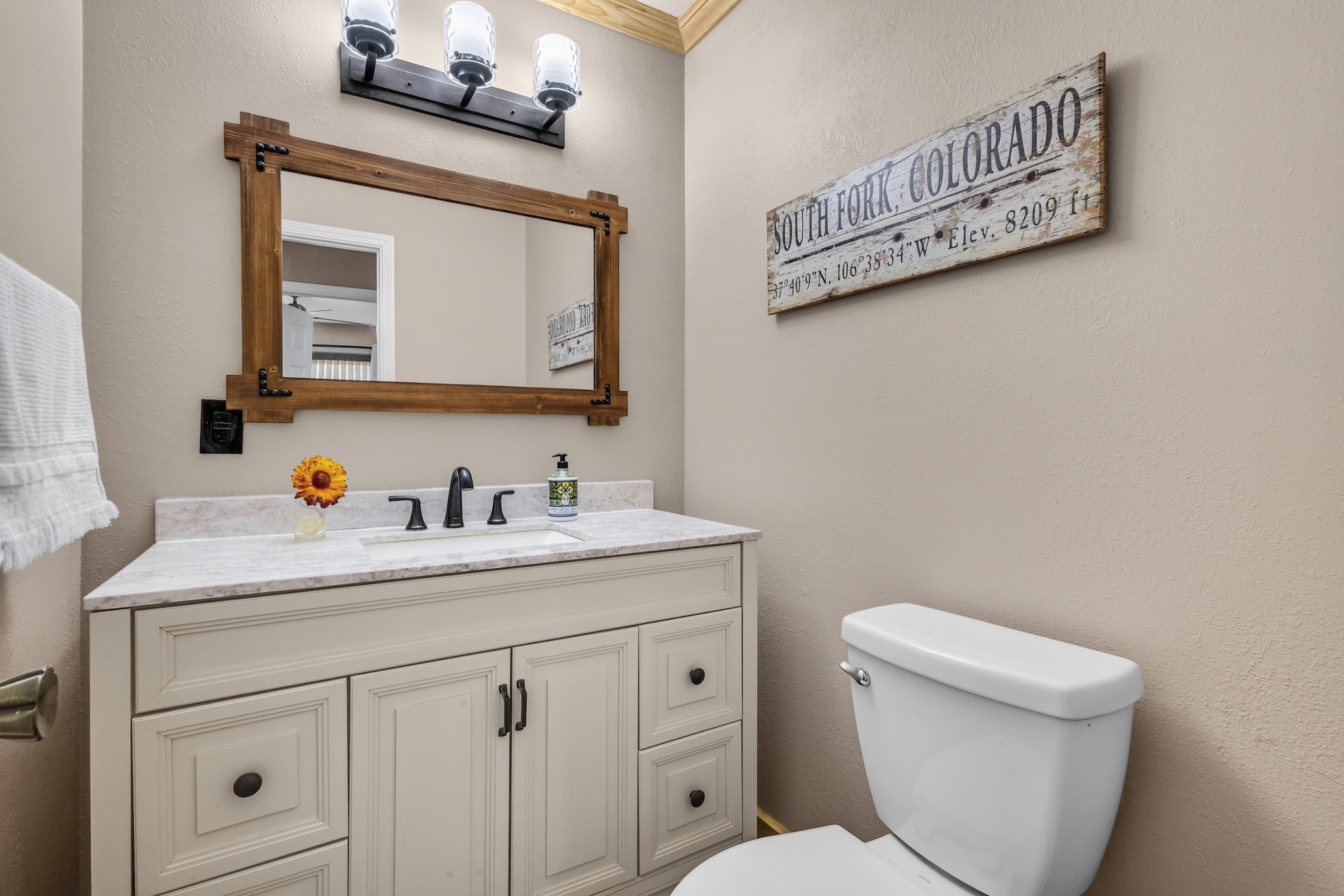 New Listing! Spacious 4BR | Private Hot Tub | Fire Pit | Near Wolf Creek | Photo 19