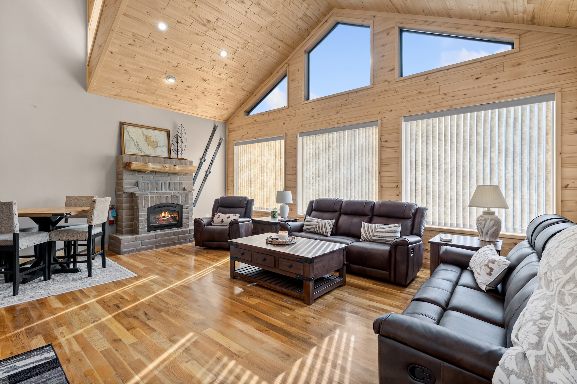 New Listing! Spacious 4BR | Private Hot Tub | Fire Pit | Near Wolf Creek | Photo 11