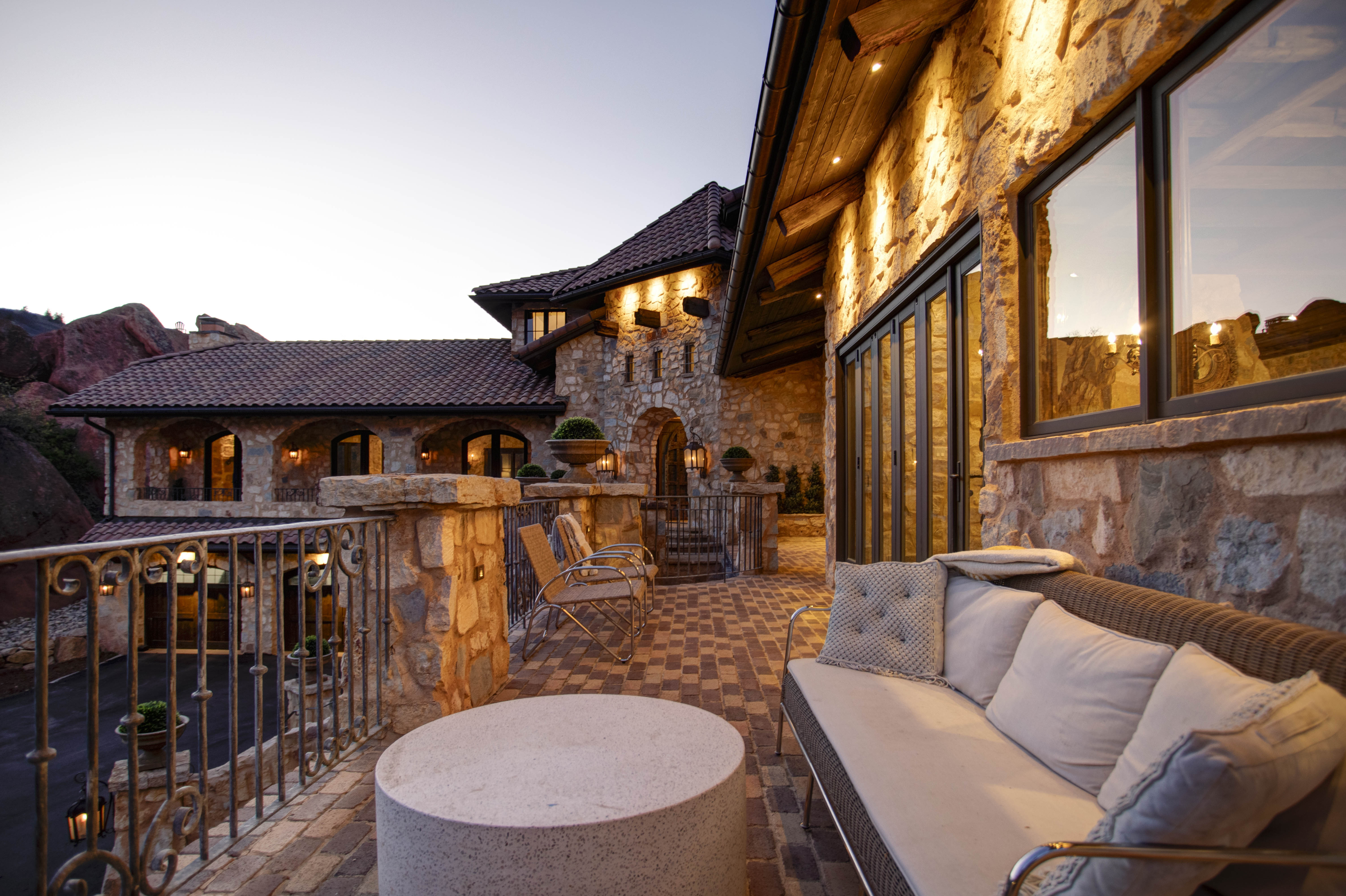 Views of Roxborough Castle at dusk.