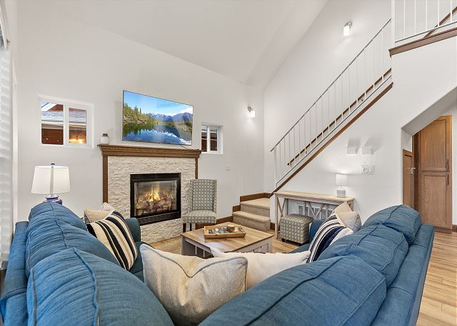 New! Cottage by the Bay | 3 Min Walk To Dover Bay Marina | Pet Friendly | AC 9