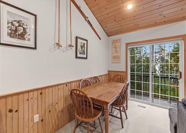 New! Spacious Ski Retreat | Sleeps 13 | 3 Min to Schweitzer Mountain Resort 10