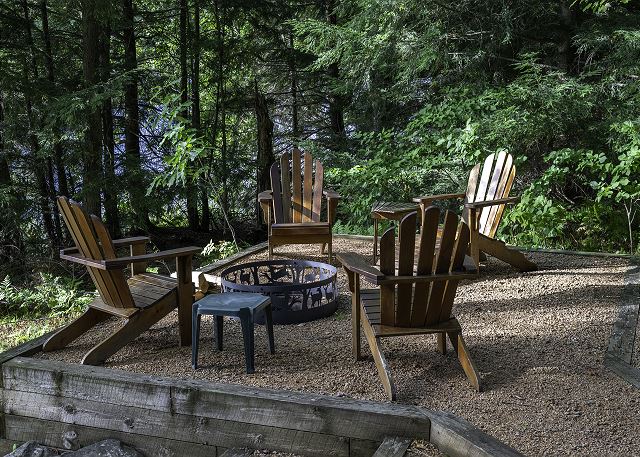New! Spectacle Lakefront W/ Sandy Beach, Dock, Kayaks, AC, Fire Pit 5