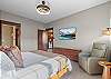 Main King bedroom with Smart TV and en suite bathroom 